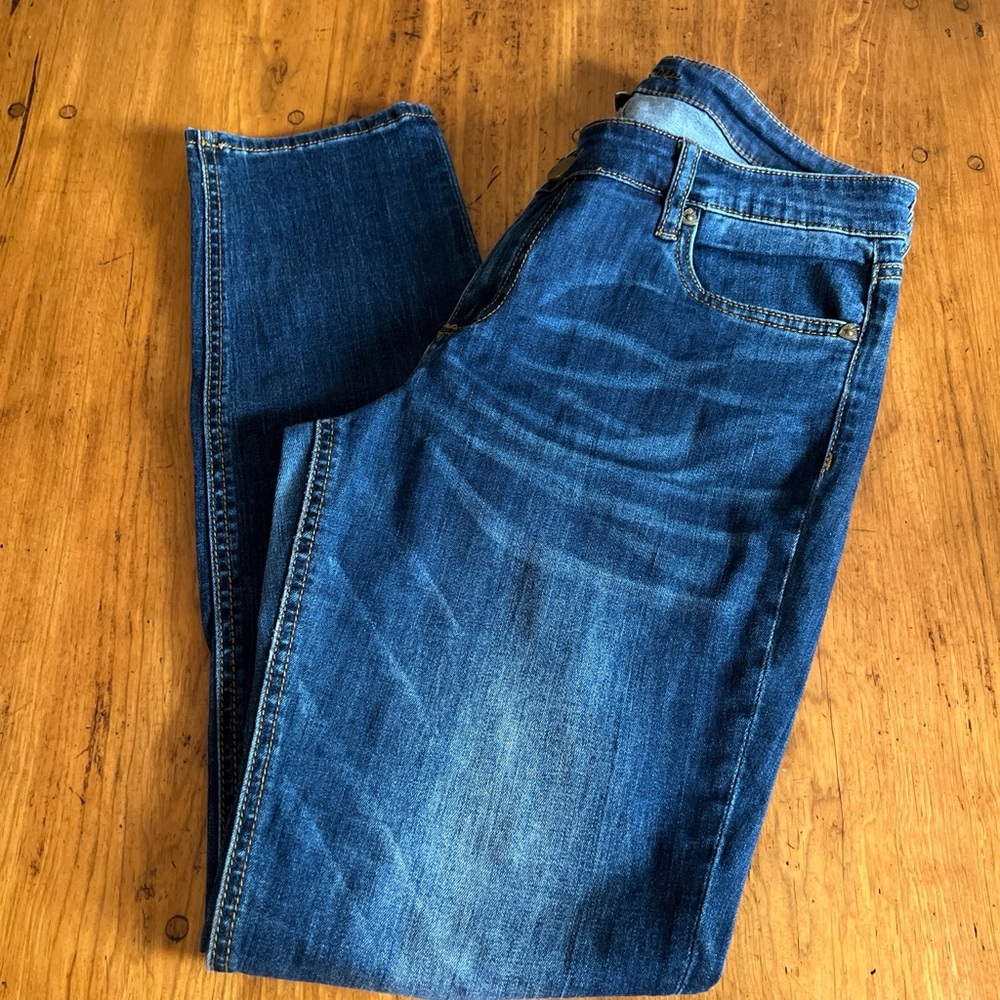 Kut from the Kloth Slouchy Boyfriend Jeans - Picture 6 of 13
